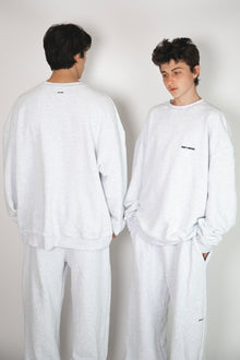  CLOUD OVERSIZED CREWNECK